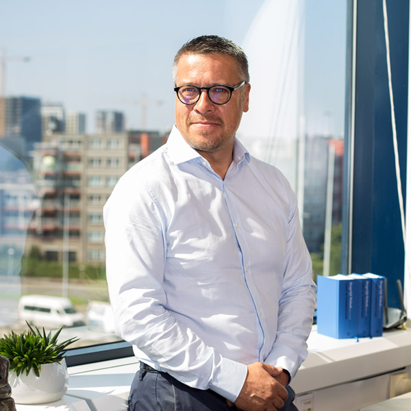 pierre-sarton Pierre Sarton - sartonrecht.nl